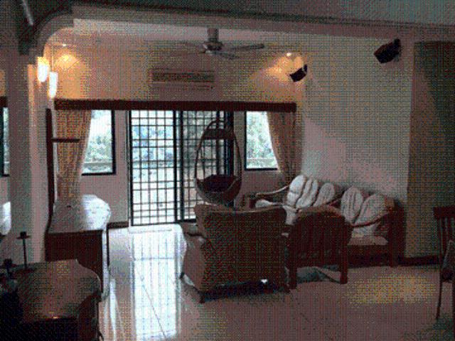 Lakeside Tower bukit Jambul