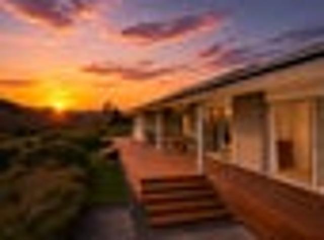 Lakeside Luxury, Executive Living