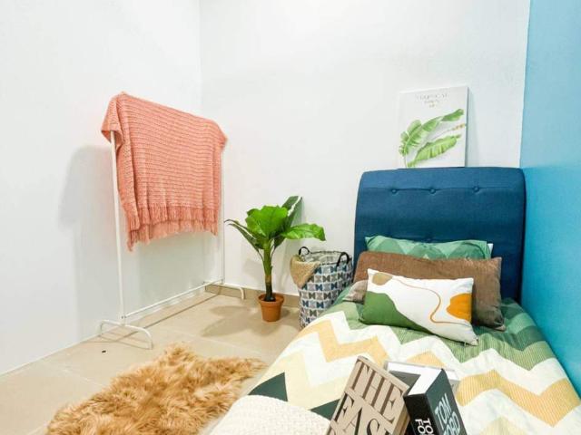 Lakeside residence, puchong [single non sharing | harga bilik bawah rm400]