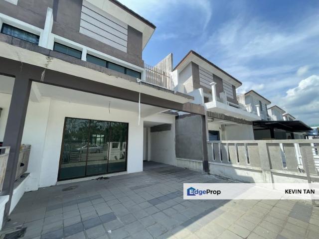 Lakeside Residences