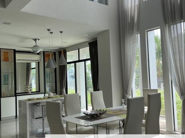 Lakeside Residences