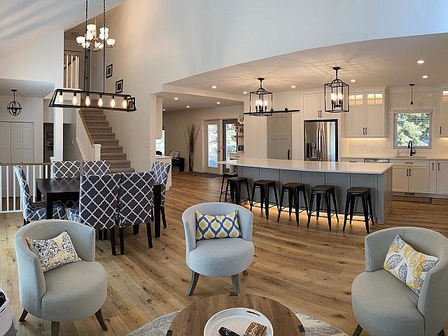 Lakeridge Home