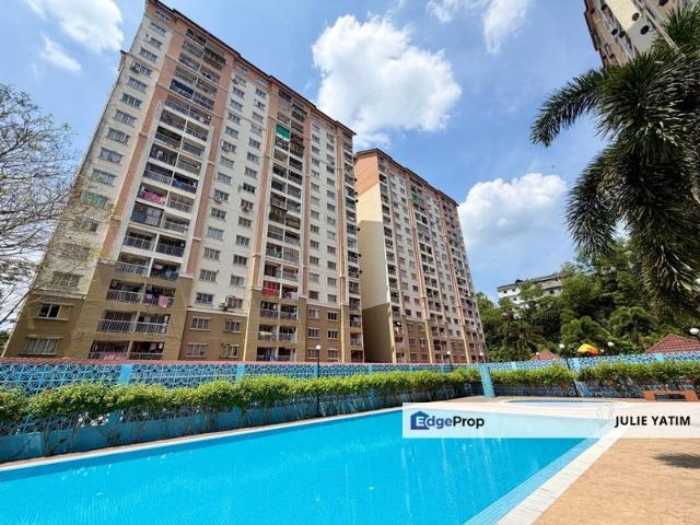 Lakeview Apartments