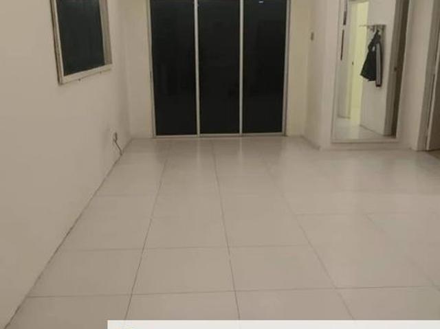 Lakeview Apartments