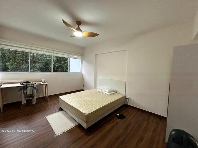 Lakeview Estate D20, Apartment