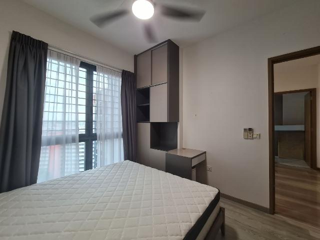 LAKEVILLE Condominium For Rent, $4,600, 2 Bed 2 Bath 732 sqft $6.28 psf