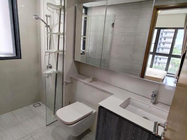 Lakeville D22, Condominium