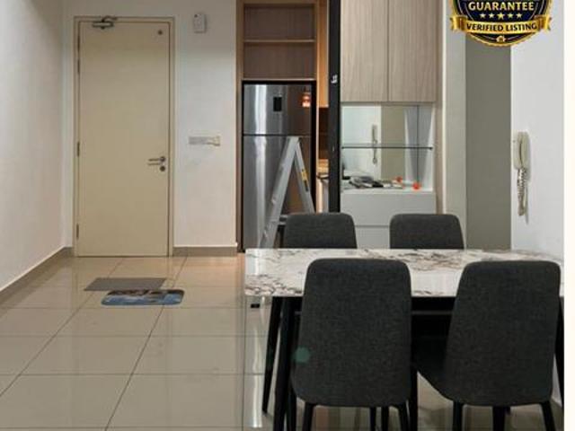 Lakeville Residence MRT