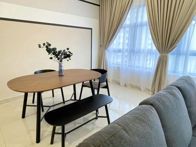 Lakeville Residence Nearby MRT