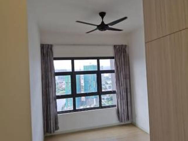 LAKEVILLE RESIDENCE Jalan Kuching Actual Reno Facing LAKE NORTH