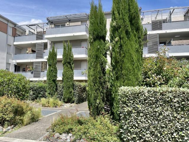 LALANDE T3 avec terrasse et parking
