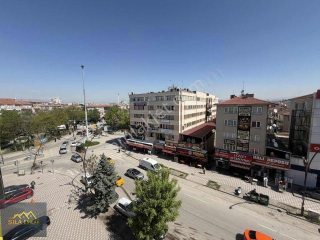 Lale Meydanı Yanı Cadde Cepheli Yatırım Değeri Yüksek 2+1 Daire!