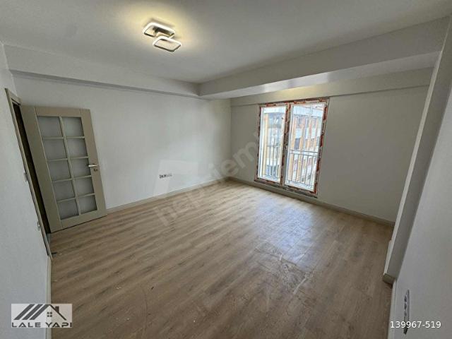LALE YAPI'DAN TRAMVAYA YAKIN 3+1 120M ULTRA LÜX ARA KAT DAİRE