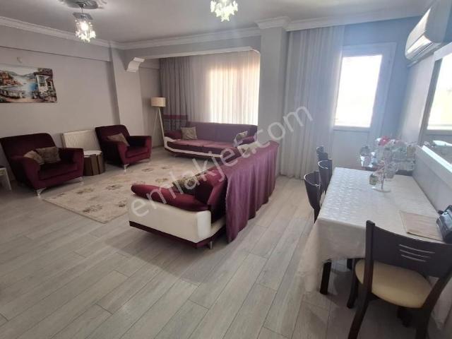 Laleli Mah. Şirinyer Merkezde 160m2 3+1 Satılık Daire
