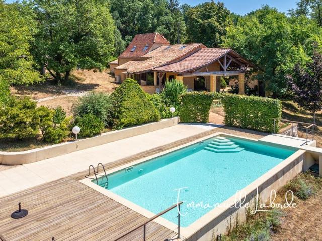 Lalinde Vente Propriété/château 24