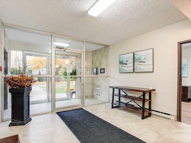 L'Alpin Apartments 1 Bedroom Apartment for Rent at 528 Tenth St, Collingwood, ON L9Y 4C1