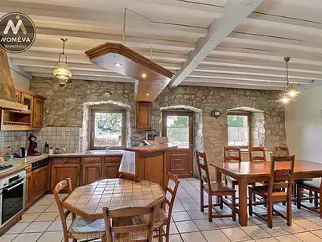 Lapte 43200 Achat / Vente maison 7 pièces t7 au dernier étage
