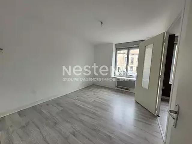 Lapte 43200 Location appartement 3 pièces t3