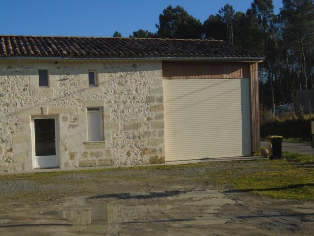 Lapouyade Location Appartement 33