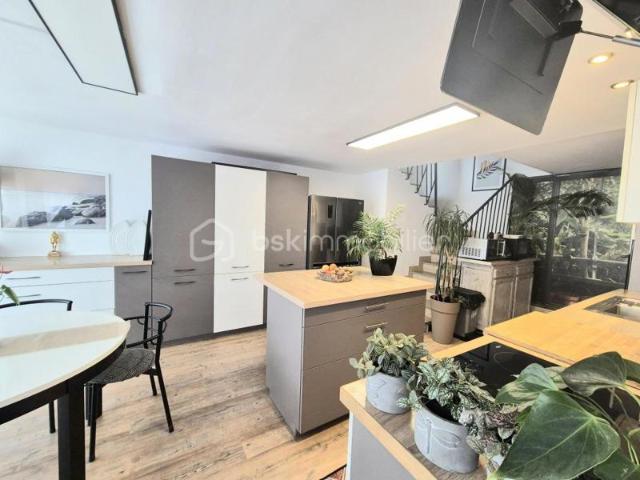 L'APPARTEMENT 'MAISON' AUX JARDINS DE NAUSICAA !