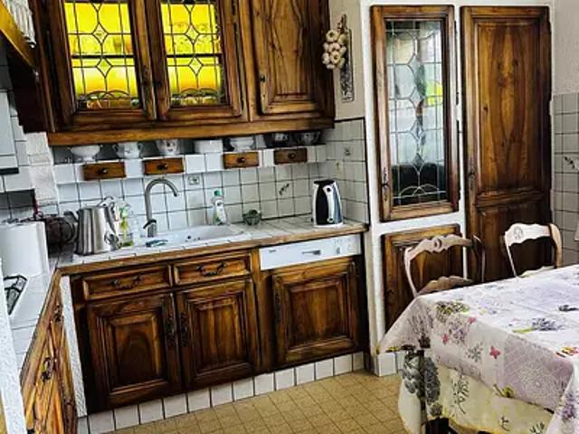 Laragne Montéglin 05300 Achat / Vente maison 9 pièces t9 piscine