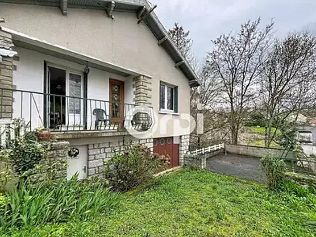 Larche 19600 Achat / Vente maison 3 pièces t3 jardin terrasse