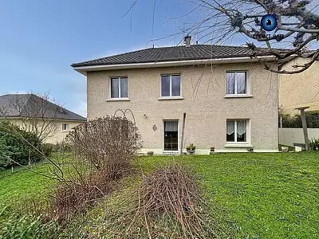 Larche 19600 Achat / Vente maison 6 pièces t6 parking