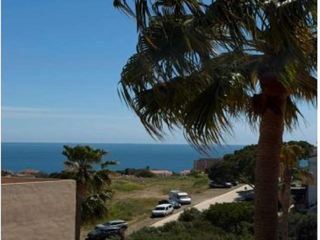 Larga Temporada Se alquila bonito apartamento con vistas al mar en zona lagar La Cal Golf Mijas