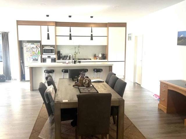 Large 4 bedroom home