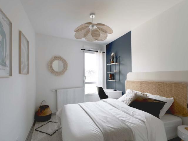 Large 13 m² bedroom for rent near Lyon
