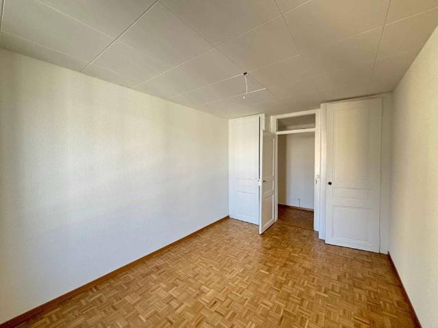 Large 3 room apartment in the centre of Lausanne