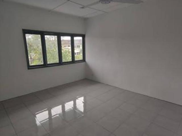 LARGE 3 STOREY SHAH ALAM JTK approved COMPANY ONLY