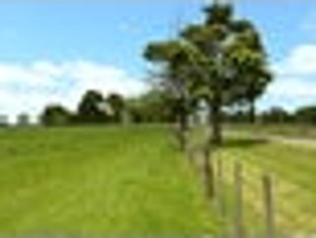 Large Waitoki Village Investment