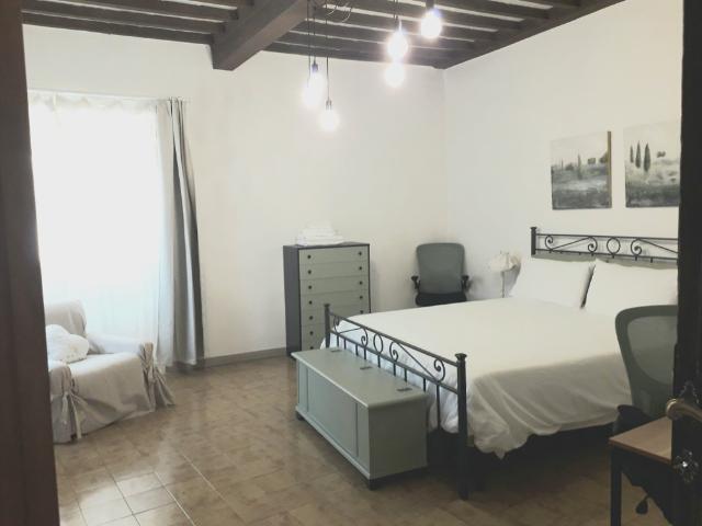 Large and cosy, old Tuscany near National Park
