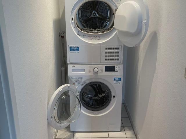 Large apartment for families and groups in a quiet area in Saarbrücken