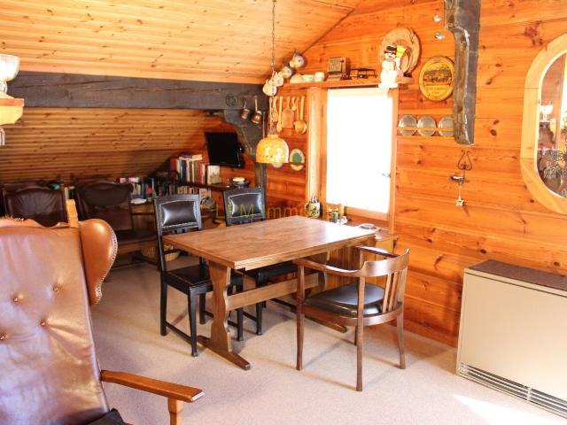 Large 1 bedroom apt. In a typical chalet near everything! Dreamo. Ch