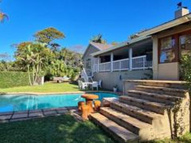 large beautiful well maintained fami.