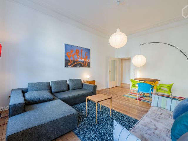 Large charming Altbau Moabit Mitte, Berlin Amsterdam Apartments for Rent