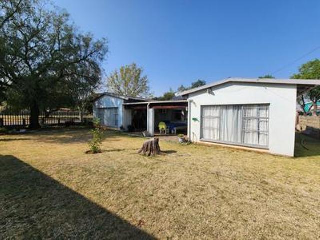 large corner property in sasolburg