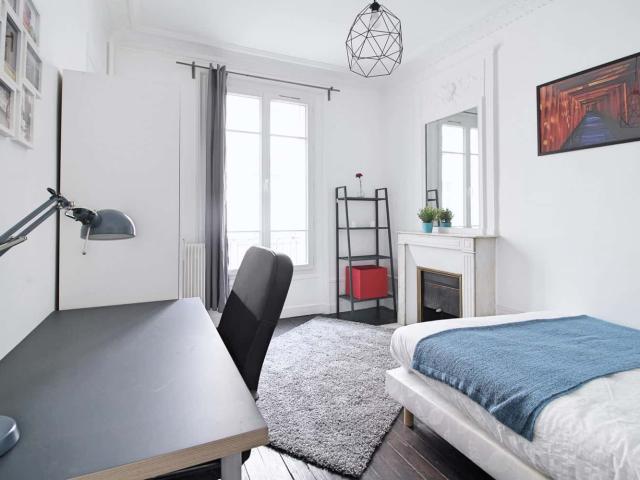 Large cosy room 16m² PA7