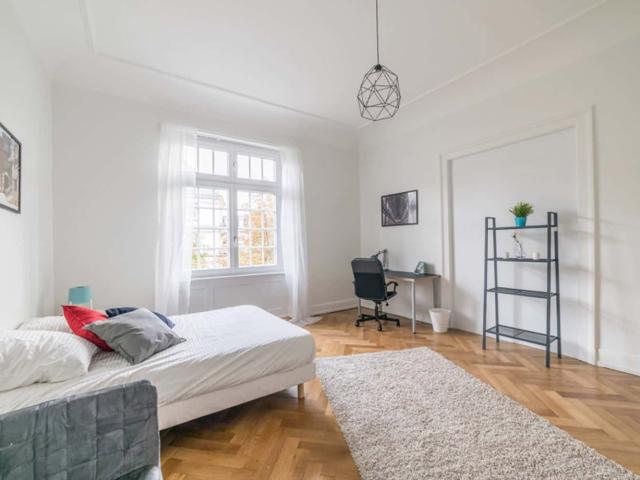 Large cosy room 22m² ST47