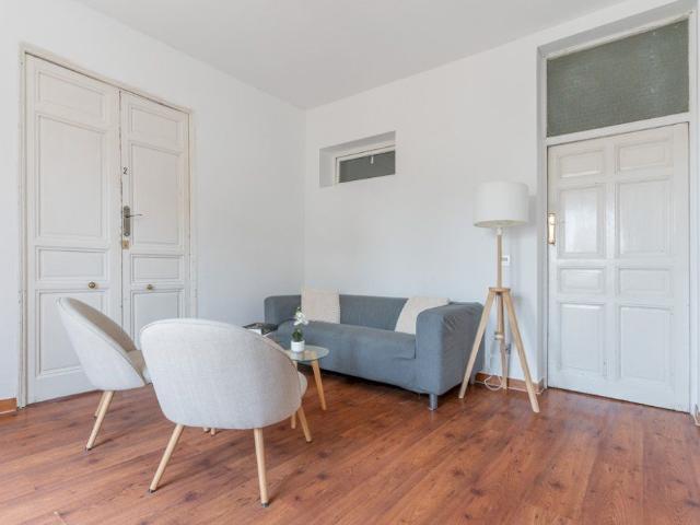 Large double room in Madrid