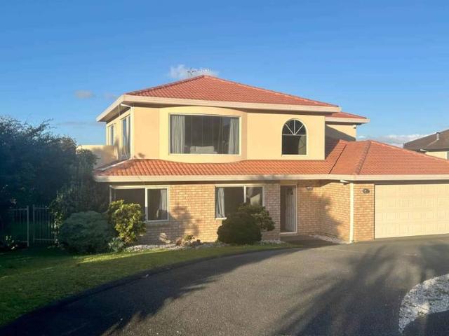 Pet Friendly Family Home