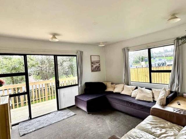 Large family home with rumpus and covered deck