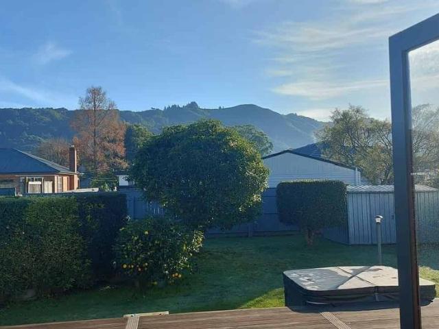 Large family home central CBD