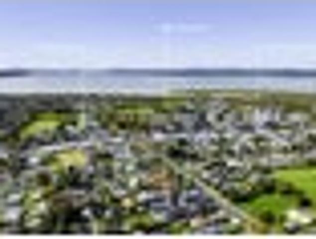 Large Floor area 112 sqm, Garage, Freehold