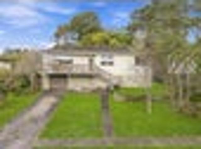 Large Freehold Land in the Heart of Torbay