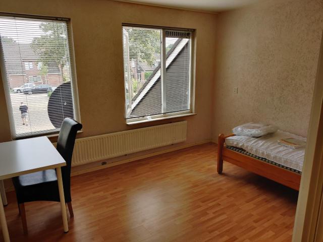 Large furnished room