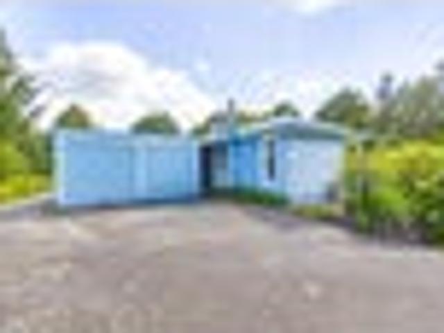 Large Home, Large Section, Great Value!