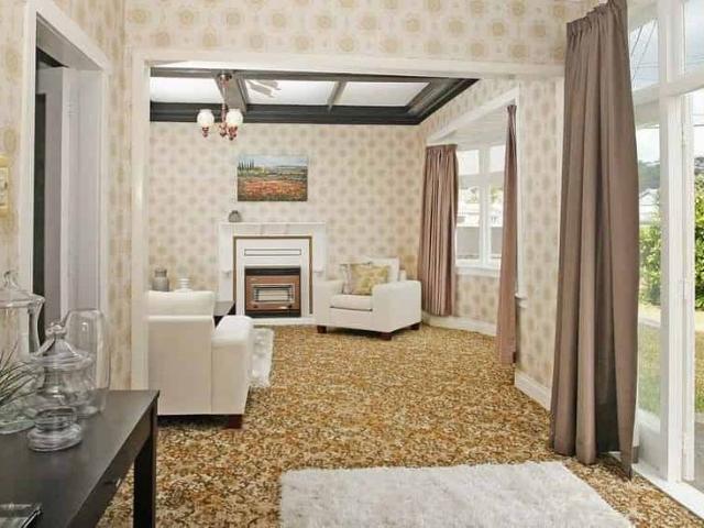 Large home with spacious garden & garage in a great location